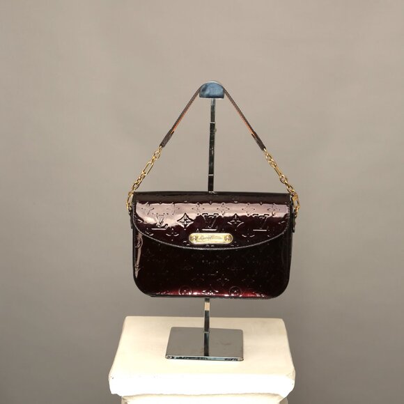 LOUIS VUITTON Vernis Rodeo Drive Bag - Picture 1 of 16